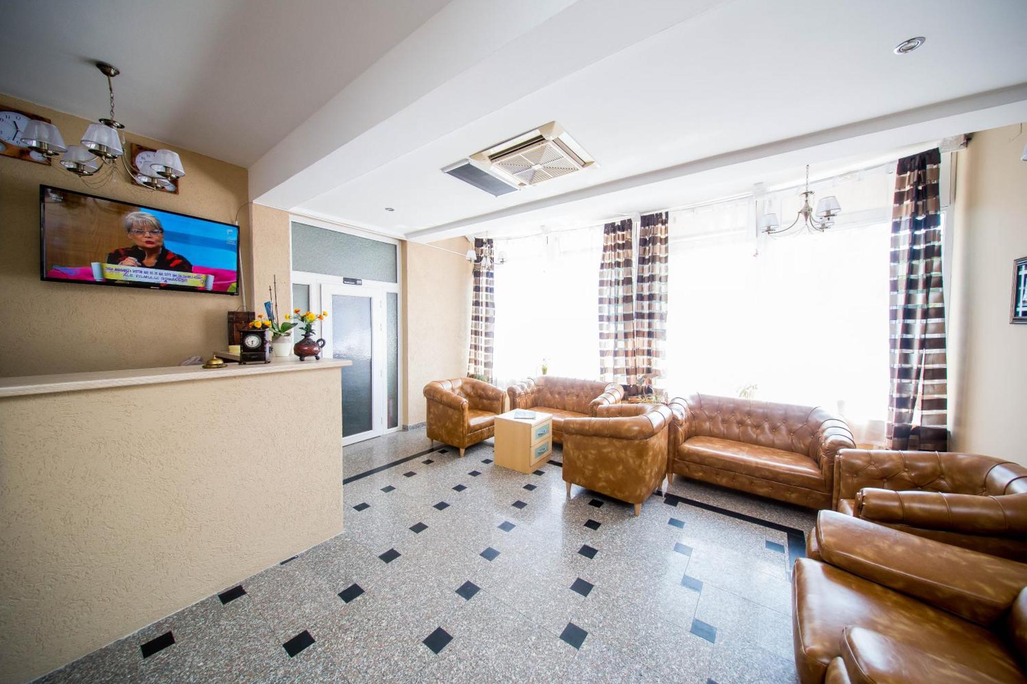 Hotel Darosy Arad Extérieur photo
