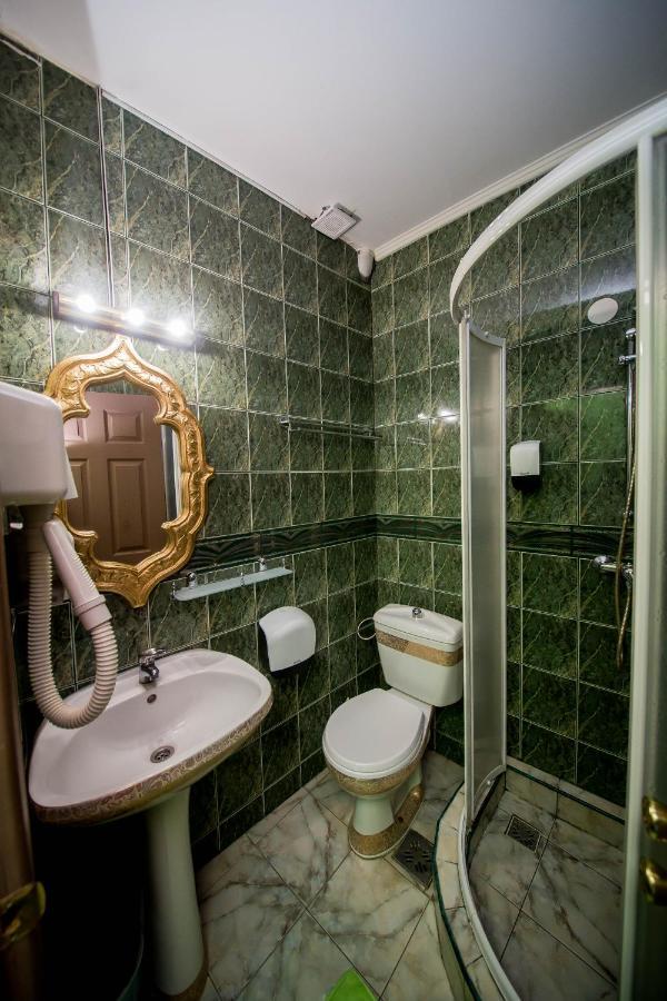 Hotel Darosy Arad Extérieur photo